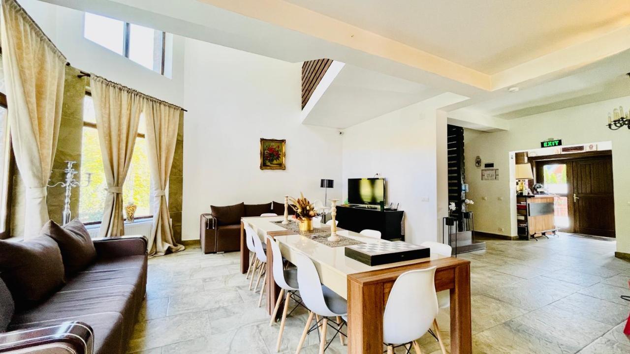 Vila Mama Jana Buşteni Exteriör bild